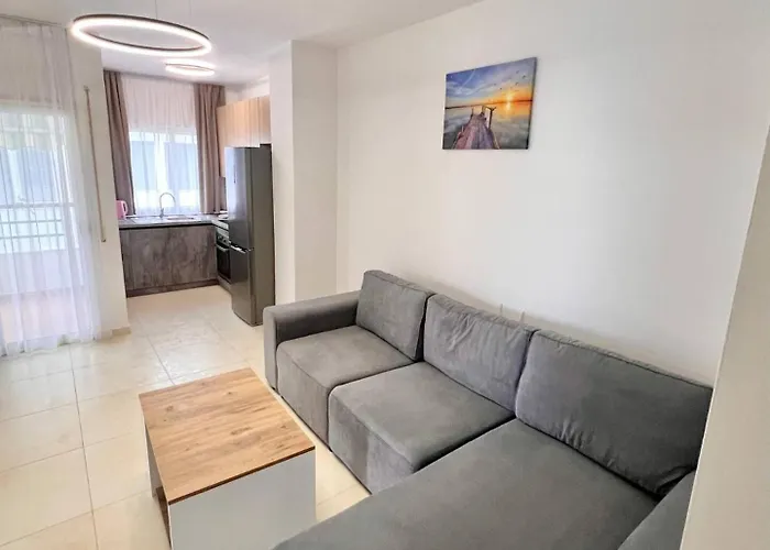 Lejlighed Neon Waves By Adriatic Living