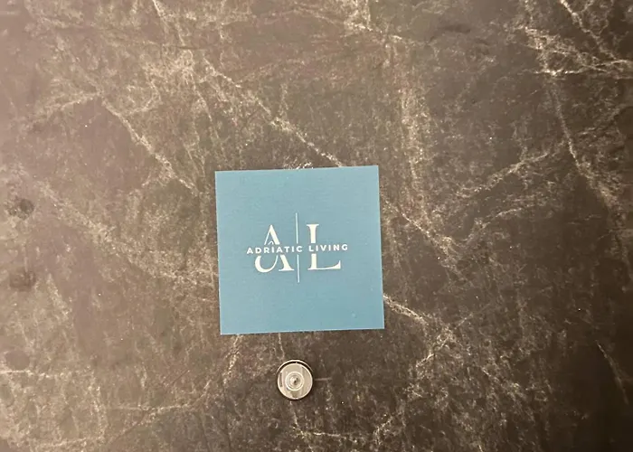 Daire Neon Waves By Adriatic Living *